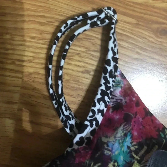 Kenneth Cole Reaction Swimsuit 2 Pc Size Small - Picture 9 of 12